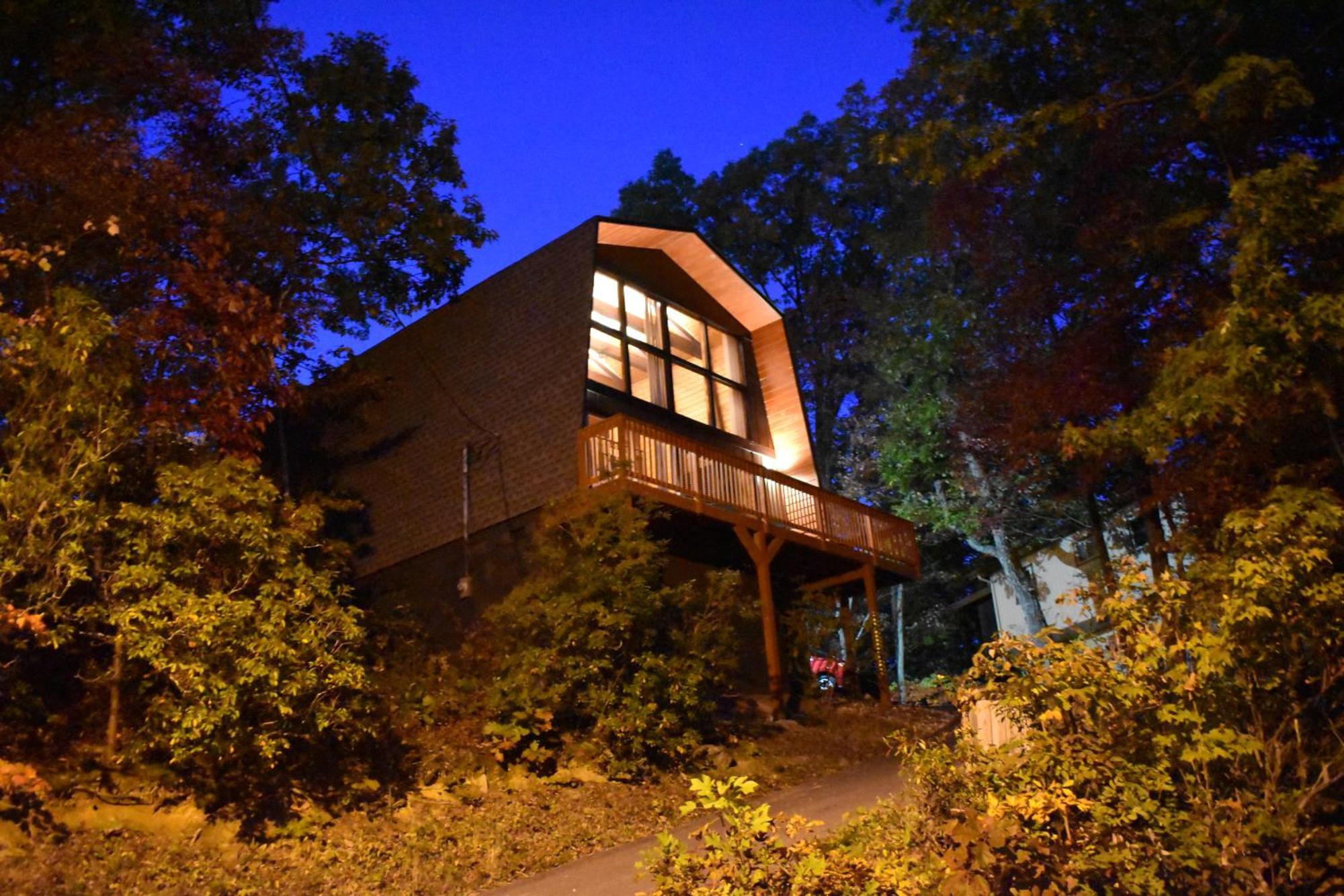 Treetops Chalet - 3Bd/2Bt Boutique Cabin W/Mt Leconte Views In Gatlinburg Exterior photo